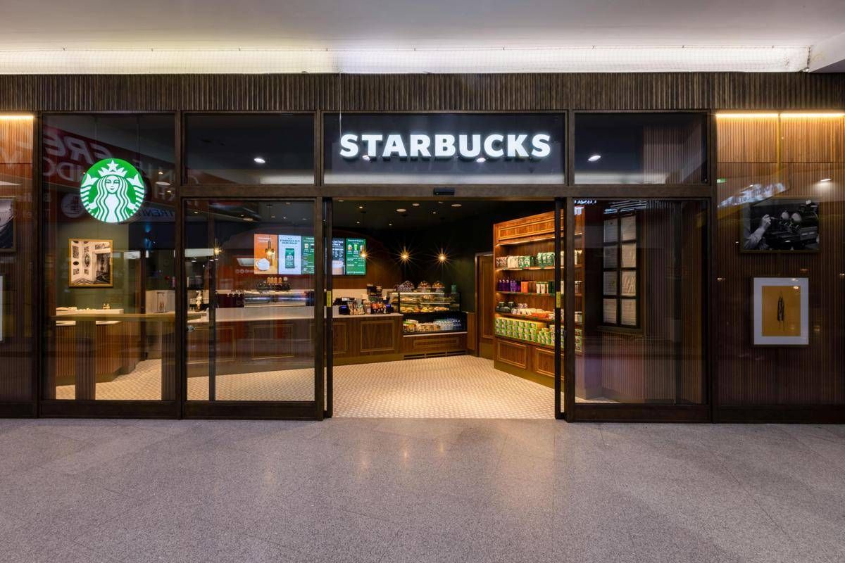 https://www.quotidianodelsud.it/wp-content/uploads/2026/09/starbucks-venezia100926-7-us-comm.jpeg