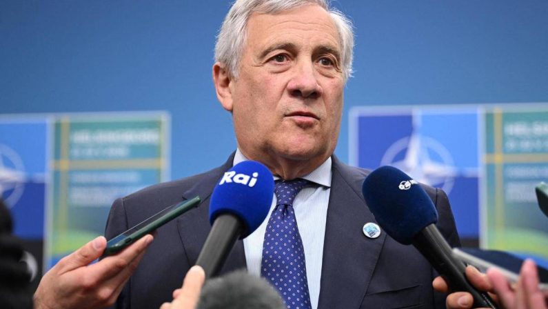 Russia, Tajani: “Possibili tentativi di condizionare elezioni. Asset Mosca per finanziare Kiev? Non contrari, ma si rischia boomerang”
