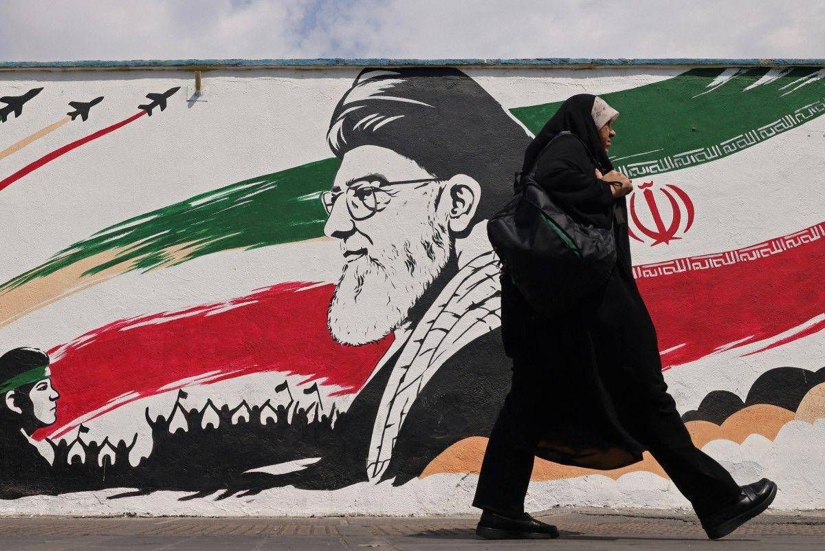 https://www.quotidianodelsud.it/wp-content/uploads/2026/09/teheran-murales-66-afp.jpeg