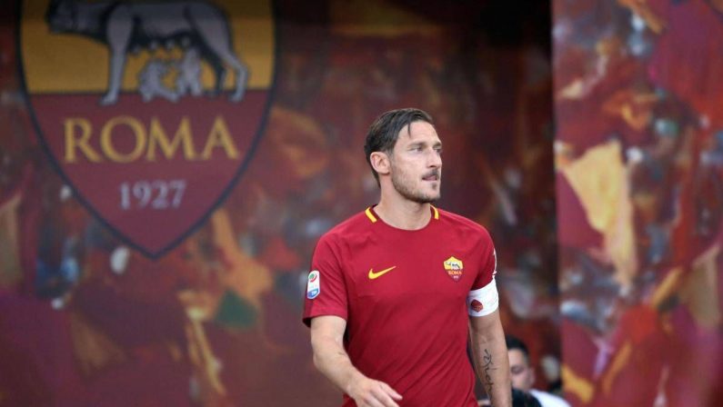 I 50 anni di Francesco Totti: mezzo secolo di classe, lealtà e amore eterno per la Roma