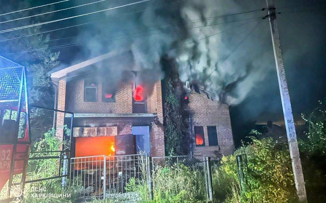Ucraina, Zelensky: “Escalation quotidiana da parte di Mosca, in raid della notte due morti e 14 feriti”
