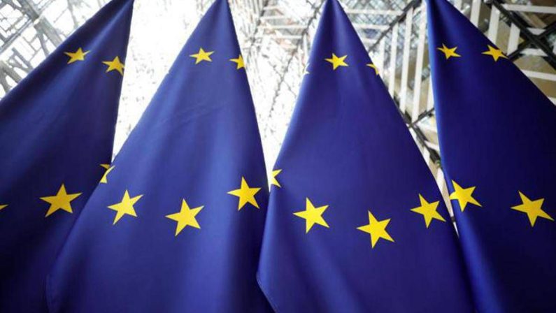 Energia, la Ue avverte: “Inverno sarà complicato, prezzi saranno molto alti”