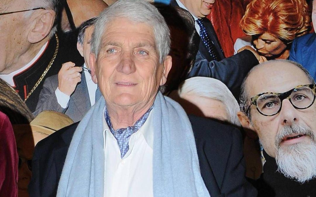 Morto il fotografo Umberto Pizzi: ha immortalato per decenni i vizi mondani della politica