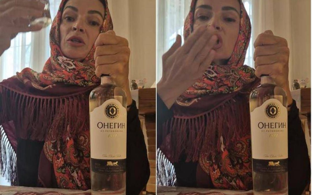 “Un saluto a Putin”, la gag social della moglie di Vannacci