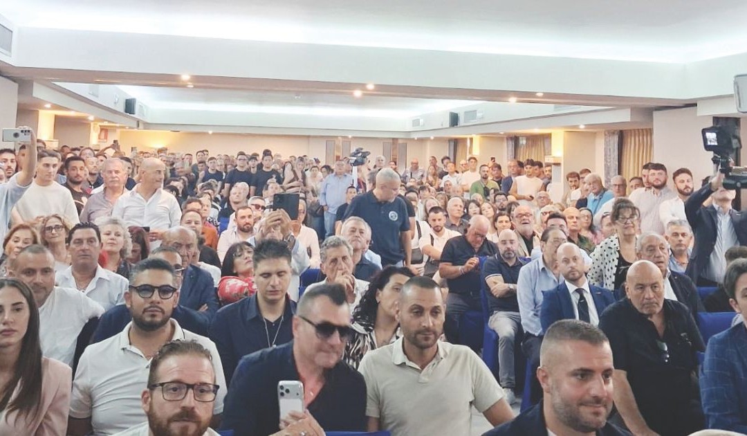 Non solo nostalgici, chi c’era da Vannacci a Siderno
