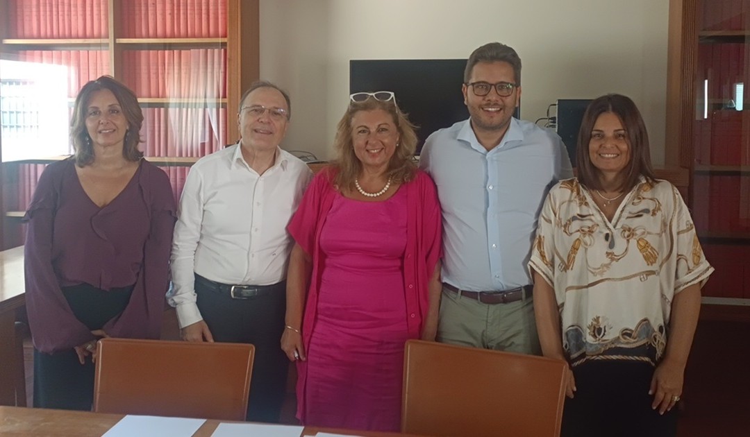 I sottoscrittori del protocollo d'intesa, al centro Pollice e la Marcello