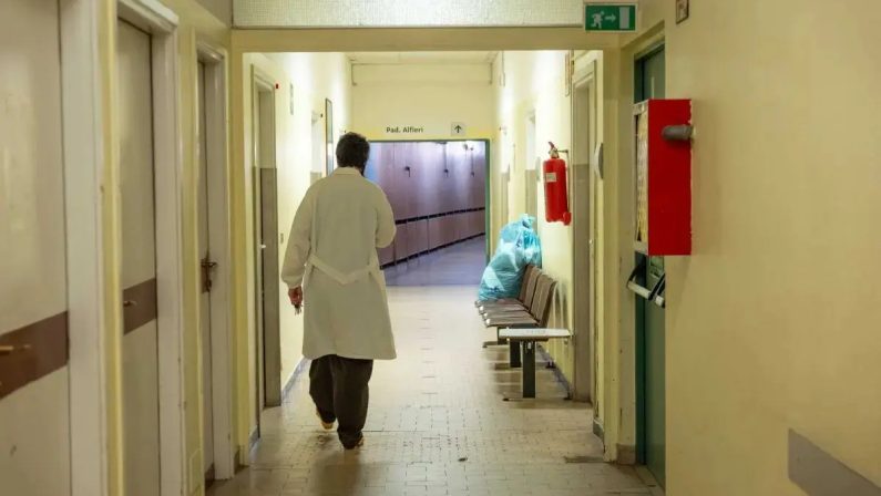 Parte la nuova campagna contro il Virus Sinciziale, la Lombardia offre l’immunizzazione gratuita a tutti i neonati