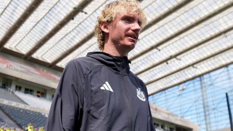 Mercato chiuso, l’Inter blinda Pio Esposito, la Roma si tiene Kone e la Juve punta su Sarr e Woltemade