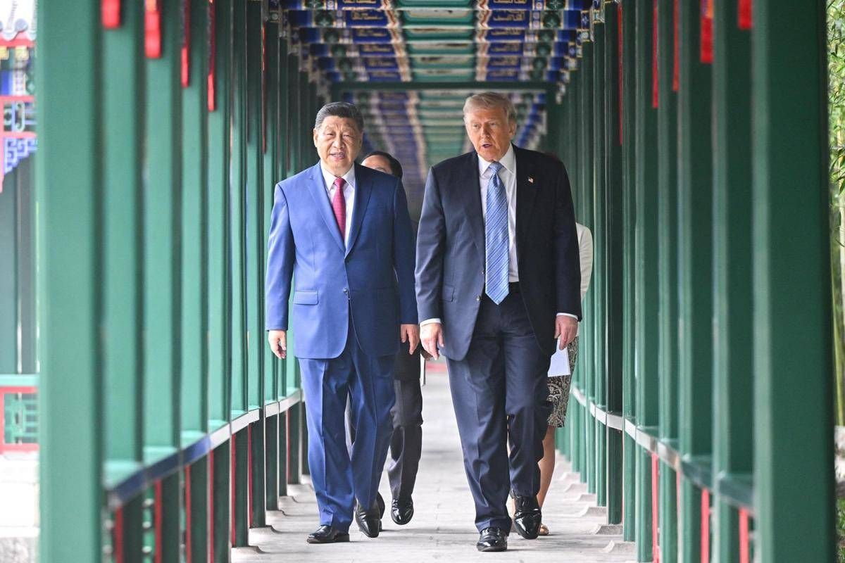 https://www.quotidianodelsud.it/wp-content/uploads/2026/09/xi-trump-pechino-colonnato-ipa-20260921122911.jpeg