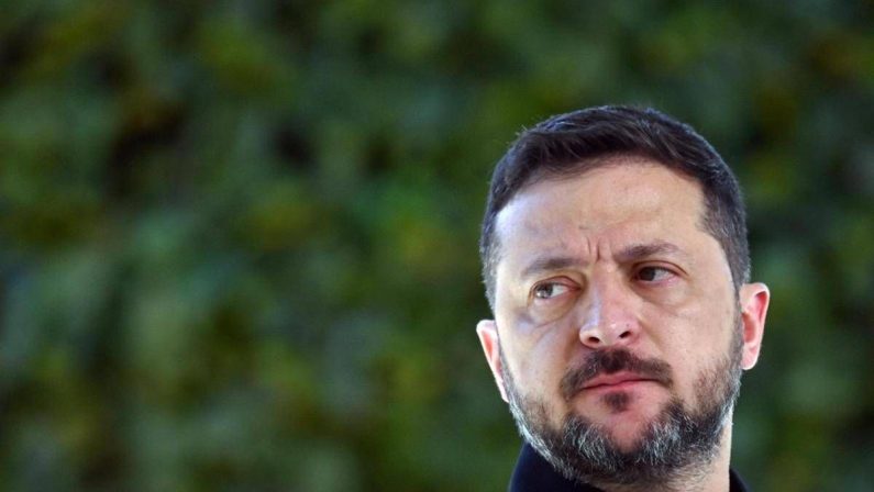 Ucraina, Zelensky propone a Putin incontro al G20 di Miami: “Dobbiamo parlarci”