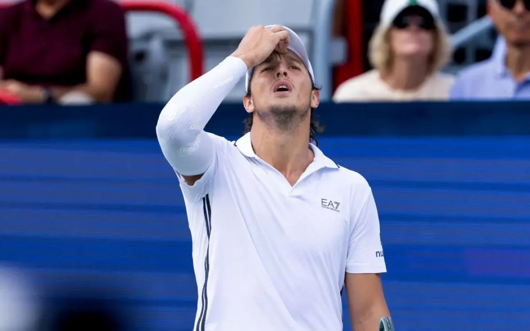 Tennis, giornata negativa per l’Italia: Darderi saluta Tokyo, Paolini out da Pechino