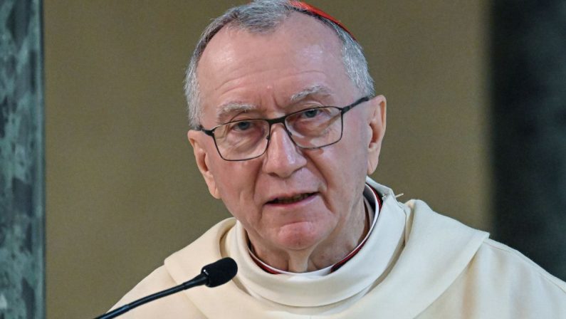 Parolin “Per fermare le guerre uscire dalla logica del dominio”