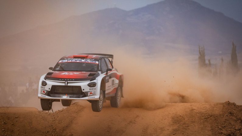 Lancia corse chiude una stagione storica in Sardegna