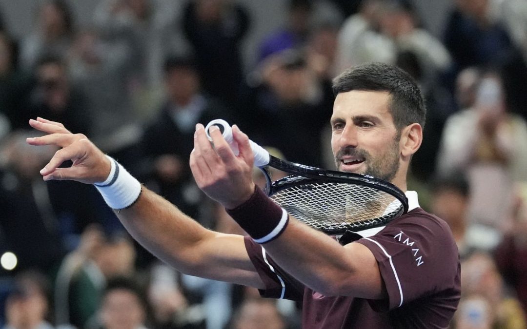 Djokovic vola in finale a Pechino, Medvedev squalificato