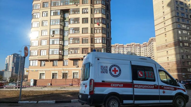 Attacco con 650 droni ucraini su Mosca, 1 morto e 6 feriti