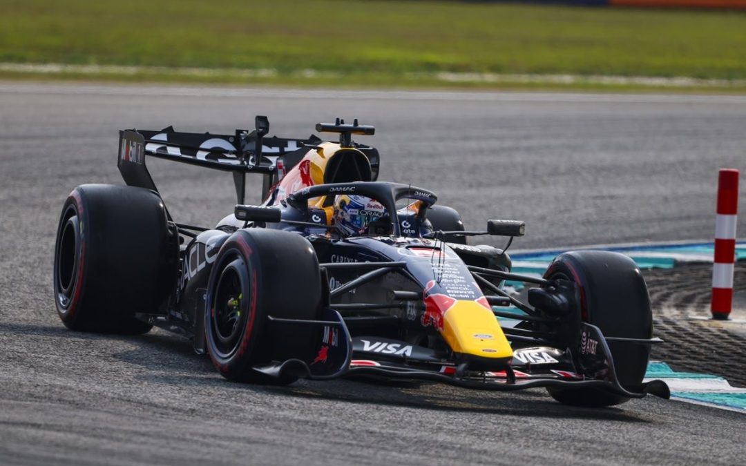 Formula 1, a Singapore Verstappen vince la Sprint davanti a Hamilton e Leclerc