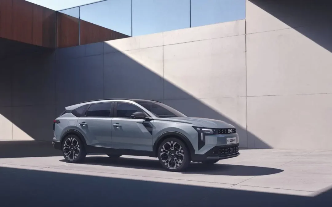Dacia apre gli ordini di Striker, il crossover che sfida i SUV