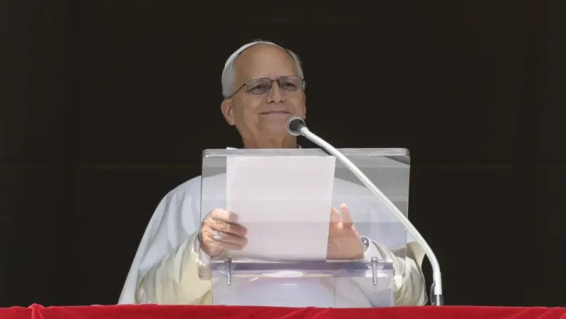 Papa Leone XIV “Grazie per le preghiere, riprenderò gradualmente le mie attività”