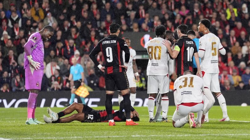 Maignan espulso e il Milan crolla in Europa League, il Bournemouth vince 3-0