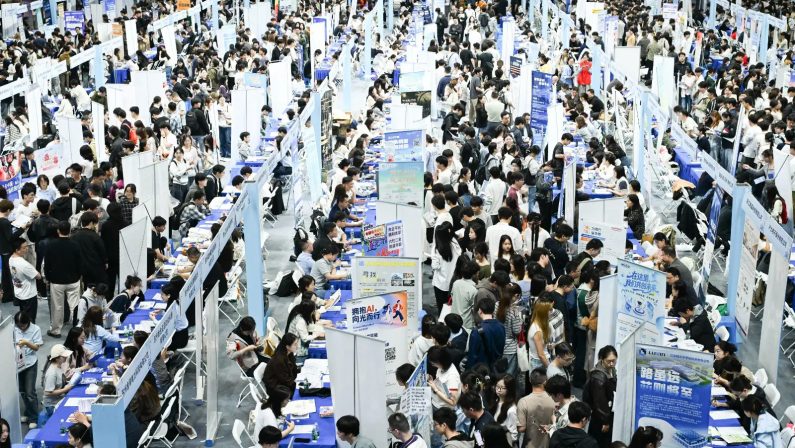 Cina, linee guida per favorire l’occupazione sfruttando i progressi nell’IA