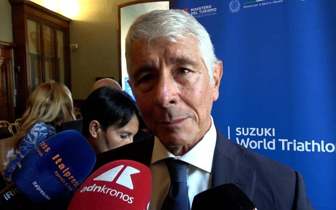 Triathlon, Abodi: “Continueremo a sostenere la Federazione, questa disciplina merita di crescere”