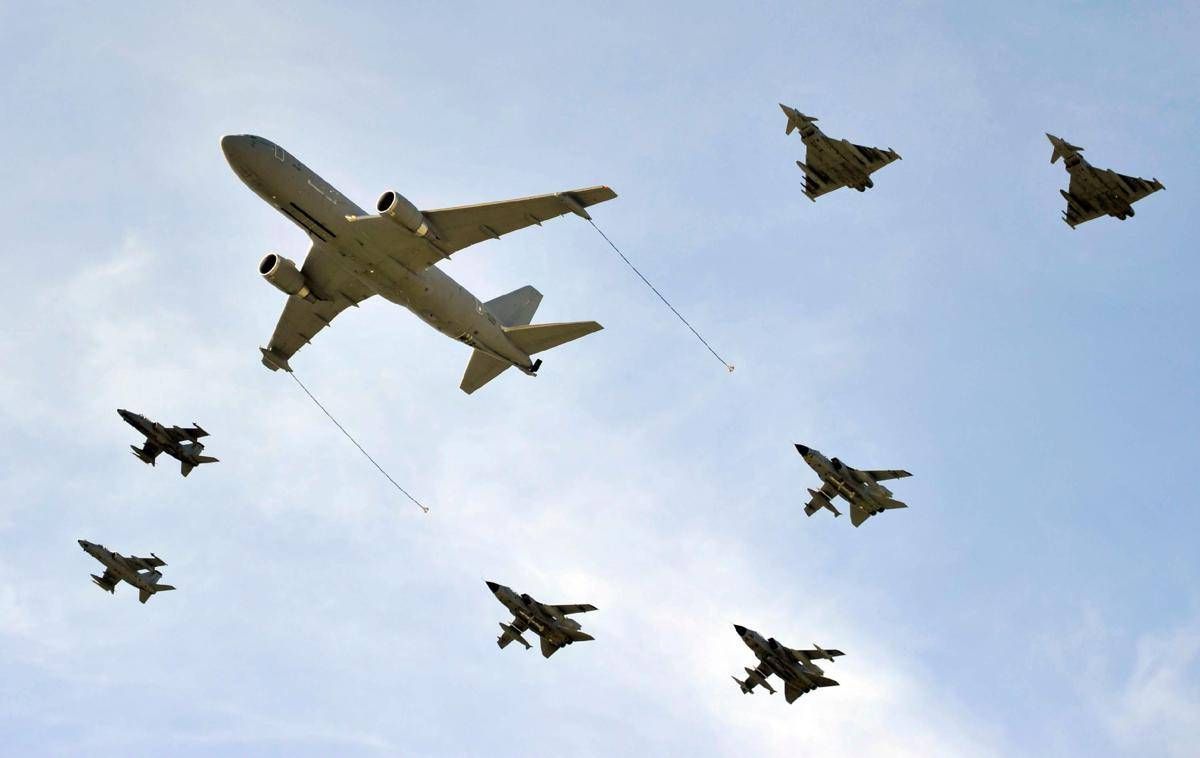 https://www.quotidianodelsud.it/wp-content/uploads/2026/10/aerei-nato4-fg-ipa.jpeg