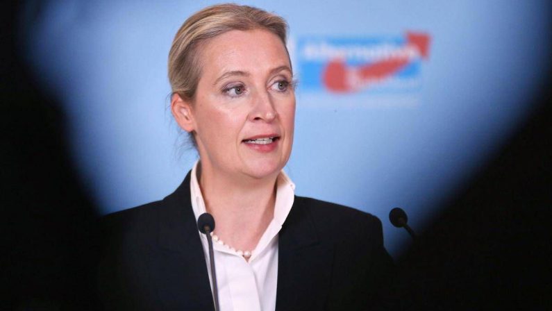 Ucraina, Weidel: “Basta soldi a Kiev, la guerra è già persa”