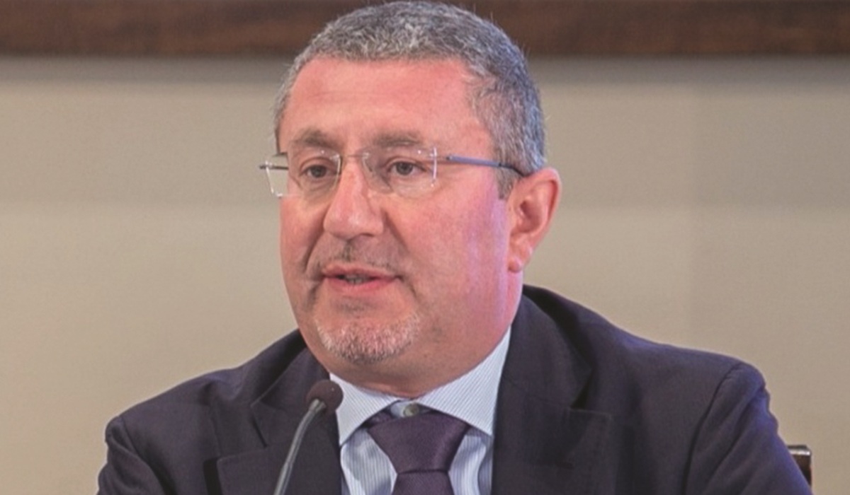 https://www.quotidianodelsud.it/wp-content/uploads/2026/10/angelo-chiorazzo-intervista-su-bardi.jpg