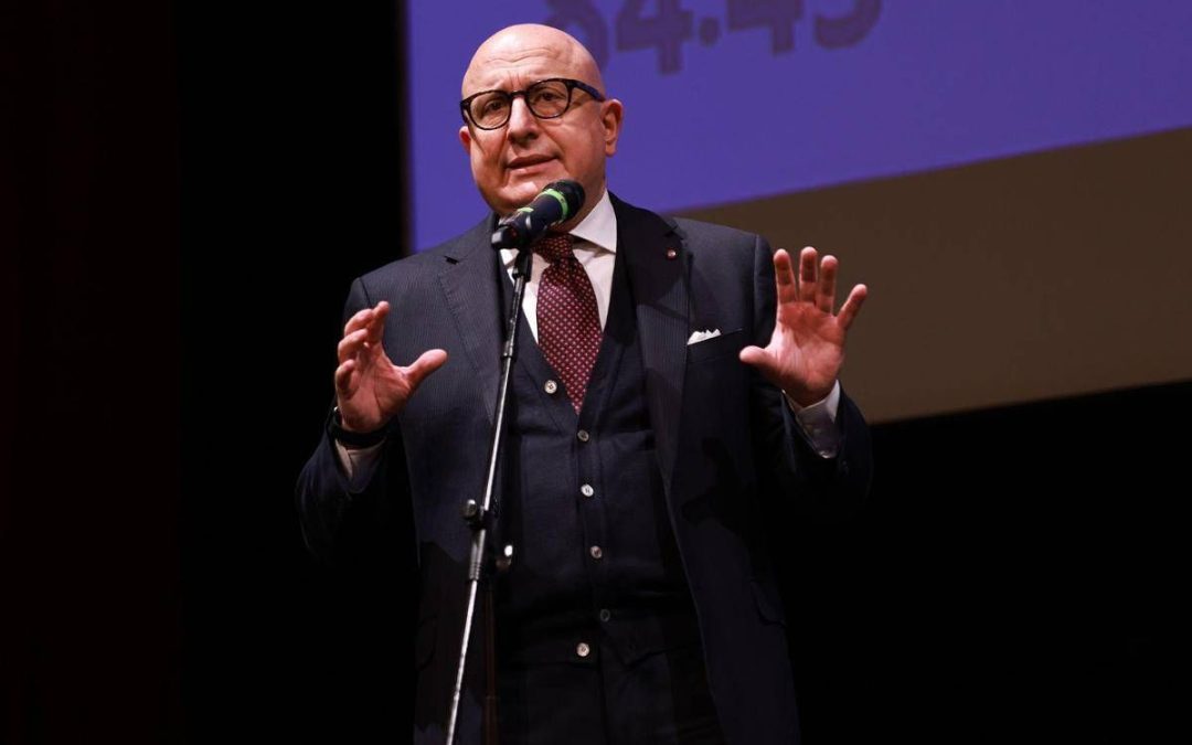 Ex vicepresidente Regione siciliana Gaetano Armao indagato per corruzione, Procura chiede arresto