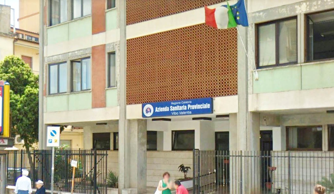 Vibo, esami specialistici al 2021, non era un caso isolato  Nuovo episodio stavolta risolto grazie “ad alcune amicizie”