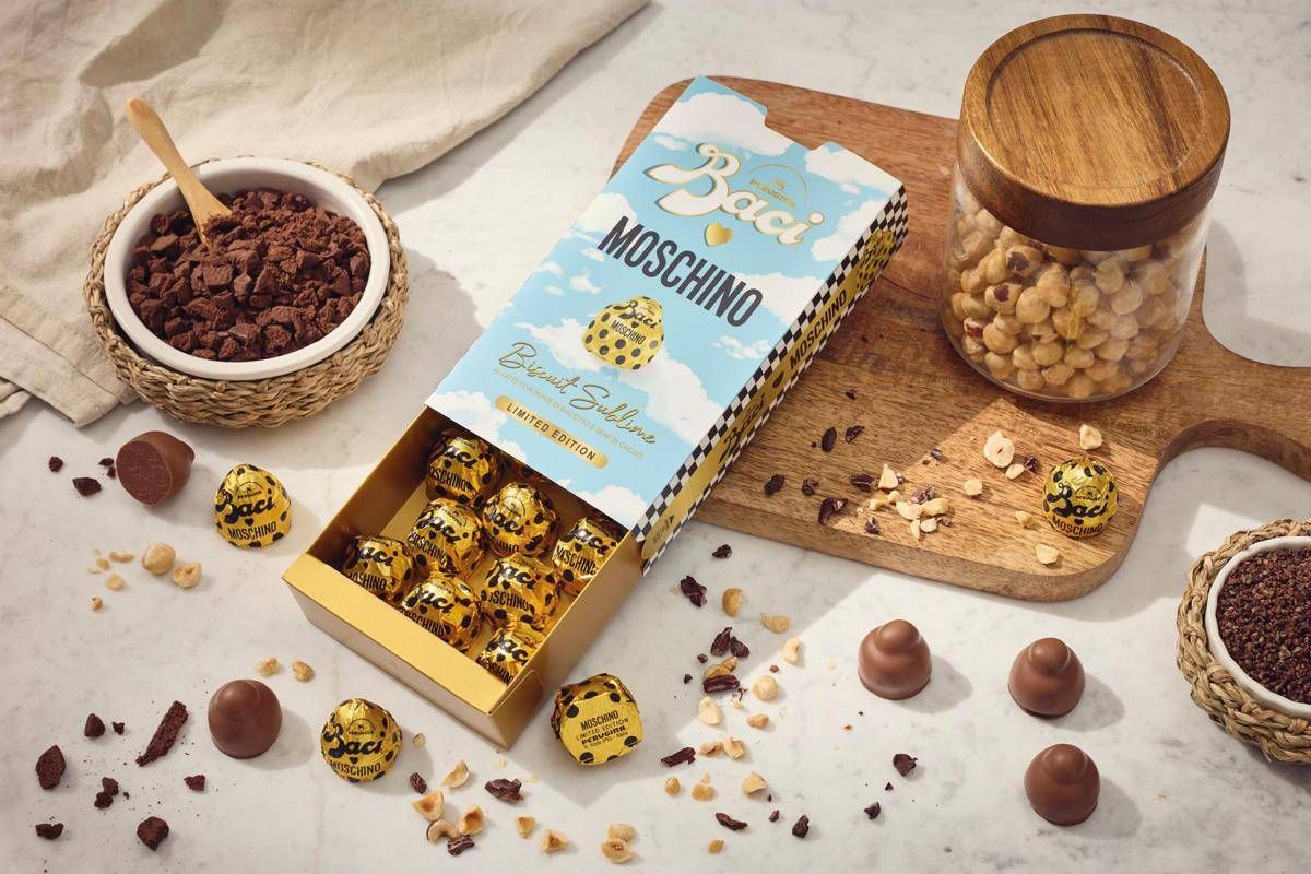https://www.quotidianodelsud.it/wp-content/uploads/2026/10/bacio-biscuit-sublime-studio-comm.jpeg