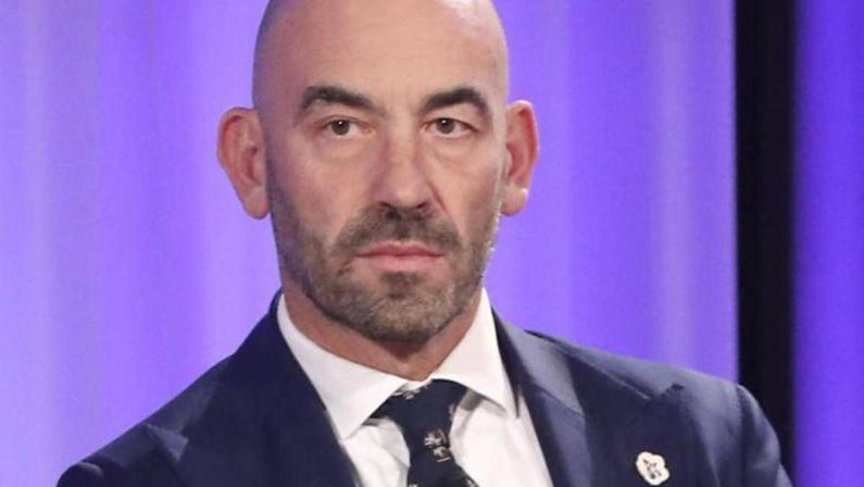 Insulti e minacce all’infettivologo Matteo Bassetti, prosciolti quattro imputati