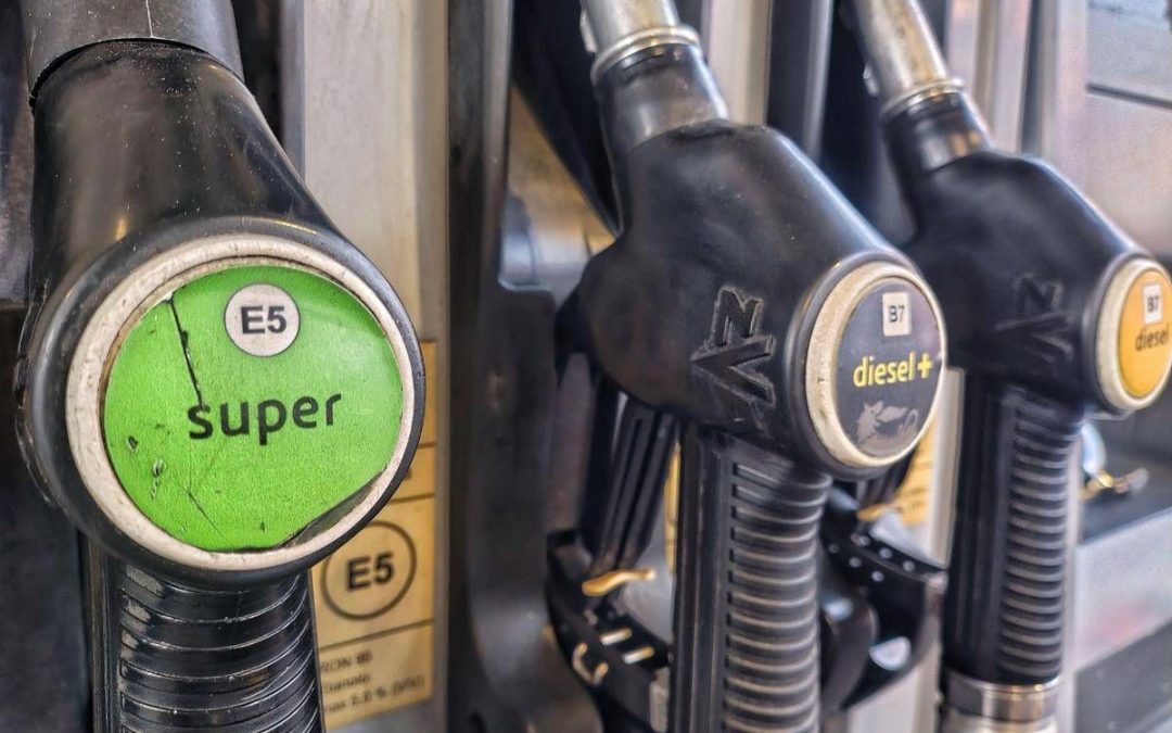 Carburanti, controlli Gdf con Antitrust: verificati prezzi ed erogato su rete in Italia