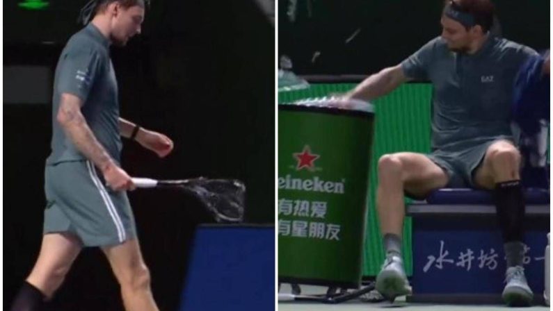 Bublik, furia a Shanghai: spacca la racchetta e tira pugni. Poi si fa male