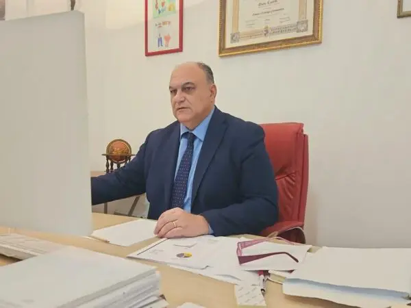 https://www.quotidianodelsud.it/wp-content/uploads/2026/10/calabrese.jpeg