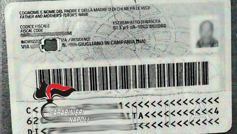 Trasporta rifiuti nella Terra dei Fuochi con la CIE manomessa, denunciato un 64enne