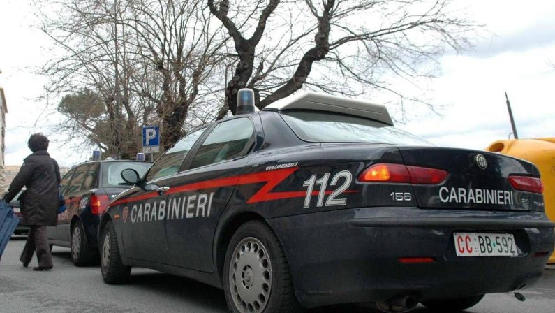 Sanremo, 13enne cosparge di benzina e dà fuoco a clochard