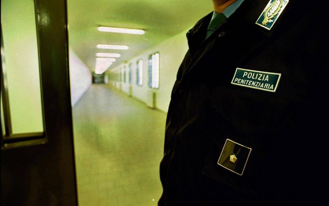 Pisa, detenuti in rivolta in diretta su TikTok al carcere Don Bosco