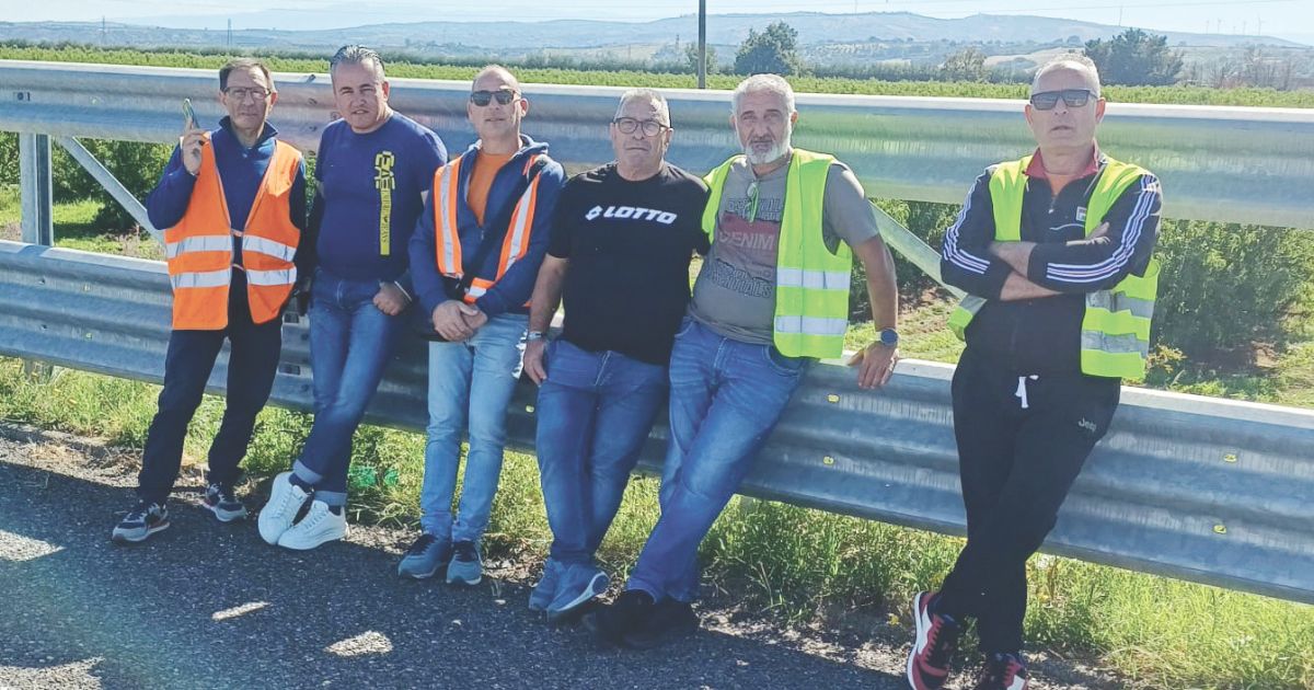 https://www.quotidianodelsud.it/wp-content/uploads/2026/10/caro-carburanti-protesta-sibaritide.jpg