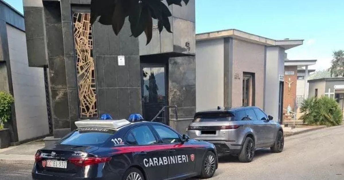 https://www.quotidianodelsud.it/wp-content/uploads/2026/10/cimitero-poggiomarino.jpg