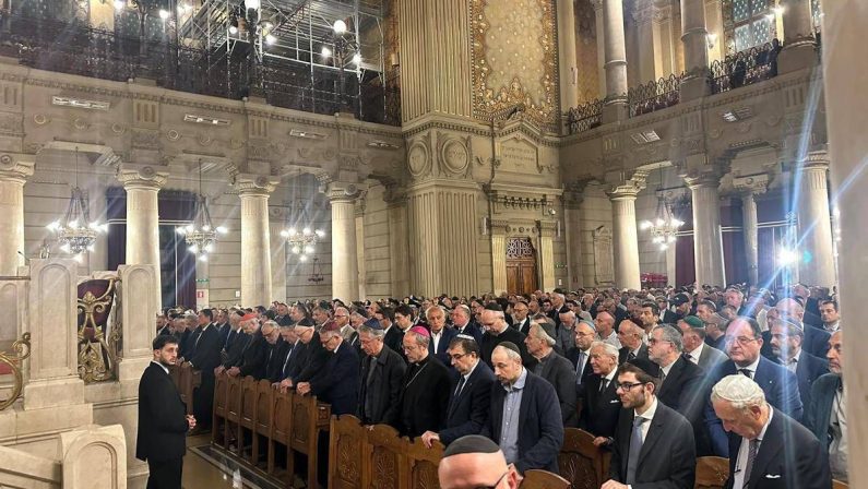 Al tempio di Roma la commemorazione per il 7 ottobre e l’attentato del 9 ottobre 1982
