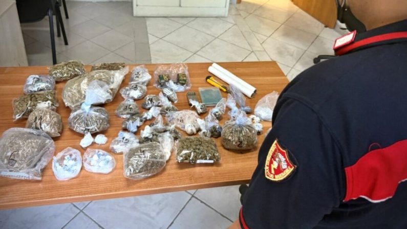 Lamezia Terme, droga nel garage, arrestato pusher