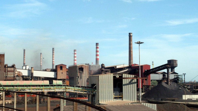 Ex Ilva, la Corte d’Appello di Milano conferma il blocco degli altoforni