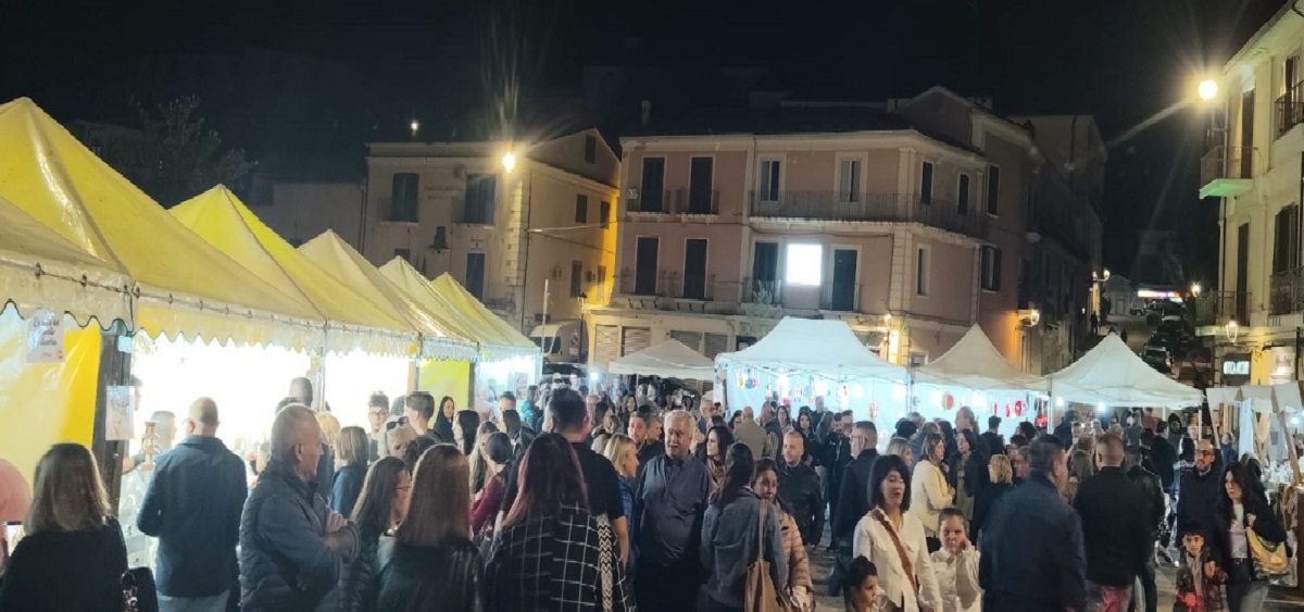 https://www.quotidianodelsud.it/wp-content/uploads/2026/10/festa-cioccolato-montalto-uffugo.jpeg