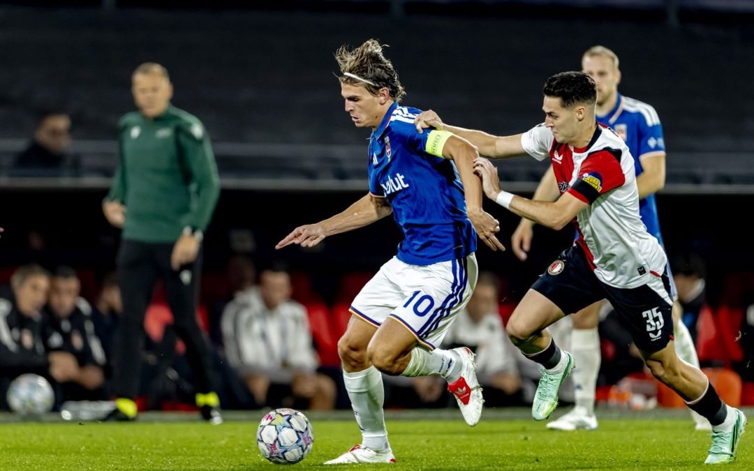 Primo ko per il Como in Champions, il Feyenoord si impone 3-2