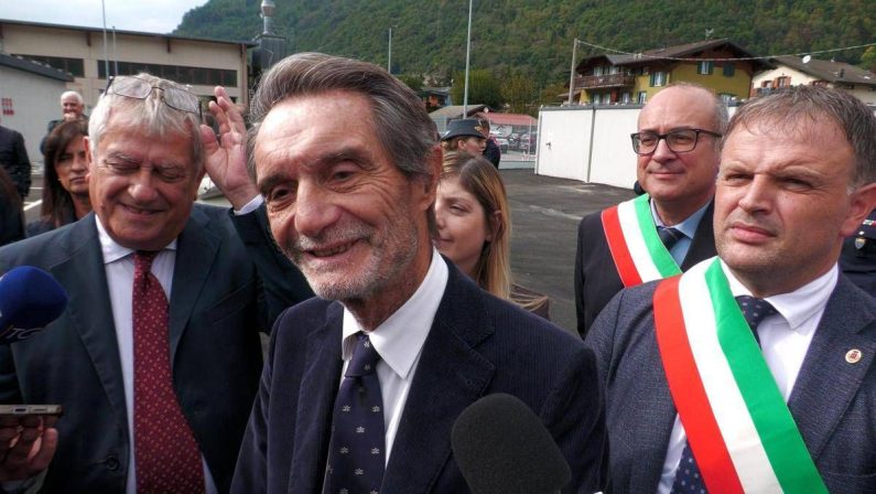 Trasporti, Fontana (Regione Lombardia): “Nel 2027 prima corsa commerciale con treno a idrogeno”