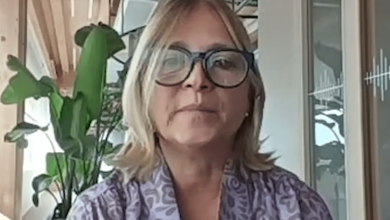 Salute, Gatti (Bayer): “Menopausa, non sopportare i sintomi ma parlarne con il medico”