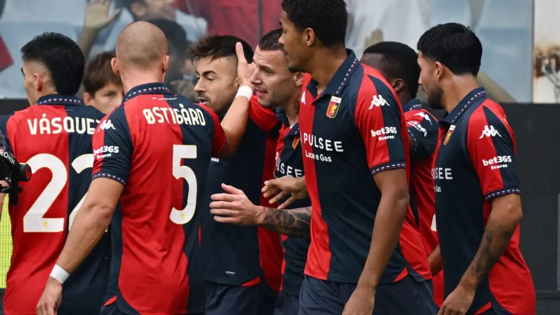 Il Genoa trova la prima vittoria in campionato, 2-1 alla Fiorentina