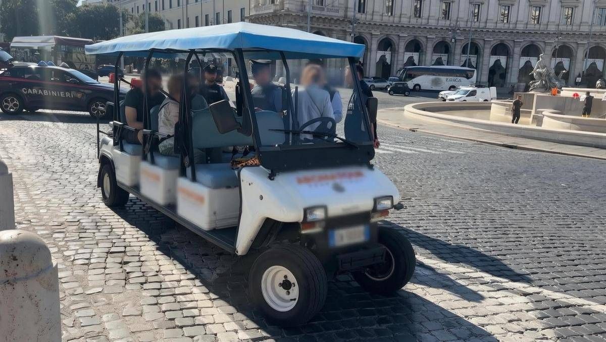 https://www.quotidianodelsud.it/wp-content/uploads/2026/10/golf-car-repubblica.jpeg