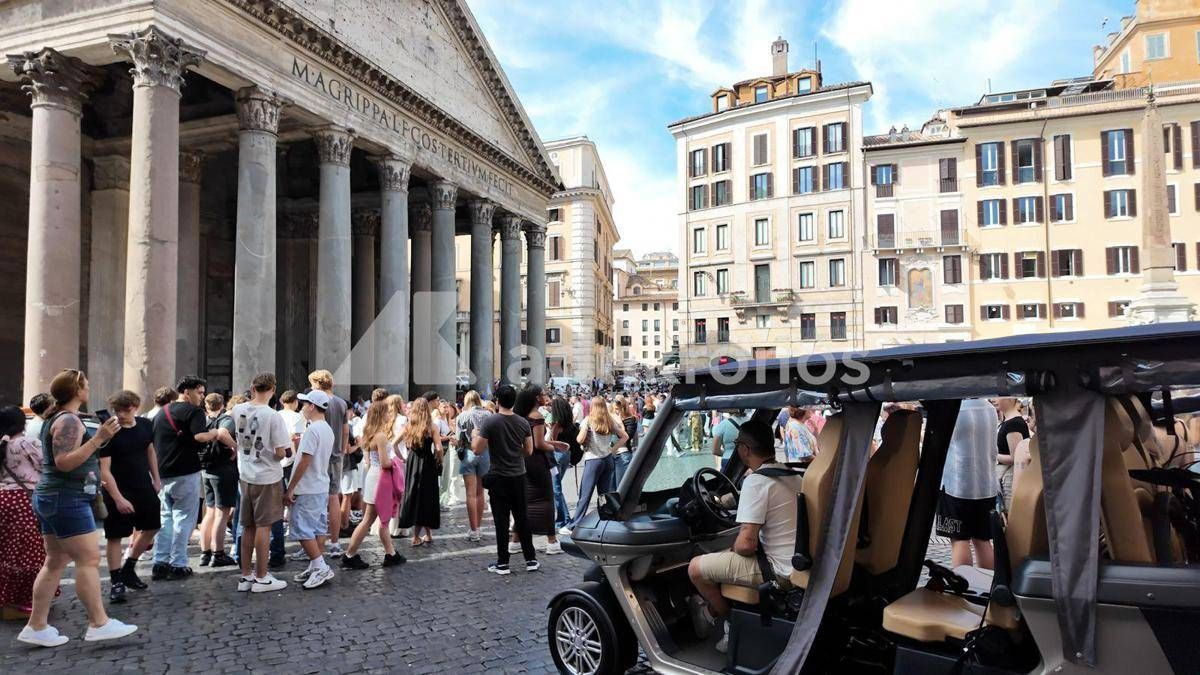 https://www.quotidianodelsud.it/wp-content/uploads/2026/10/golf-car-roma-pantheon-adnkronos.jpeg
